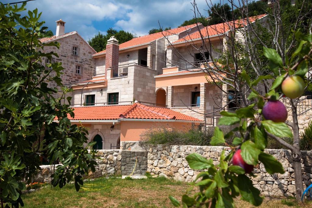 Villa Marija Подгора Екстериор снимка