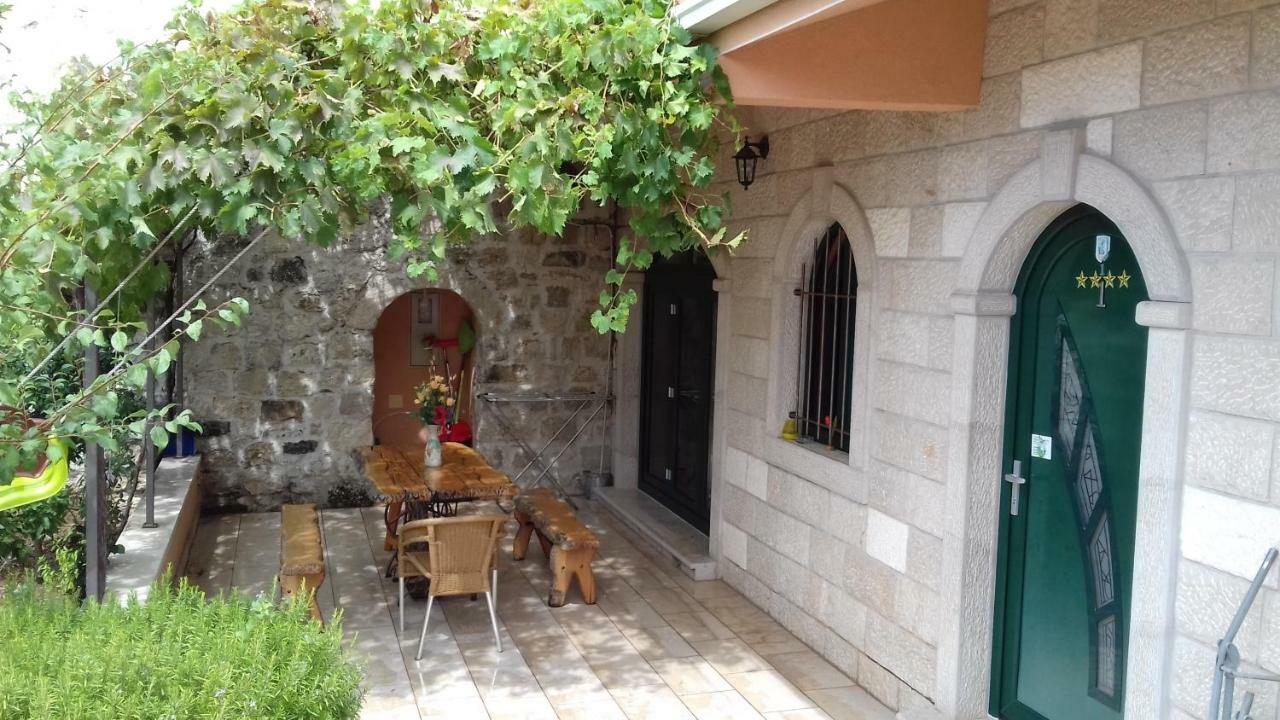Villa Marija Подгора Екстериор снимка